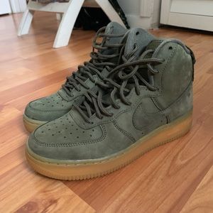 Nike High Air Force 1s
